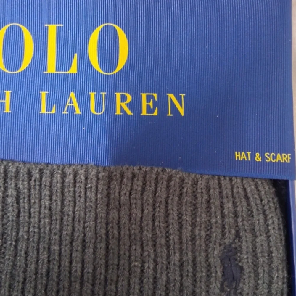 RALPH LAUREN POLO Gray Knit Hat & Scarf Set with Navy Blue Stripe NWT